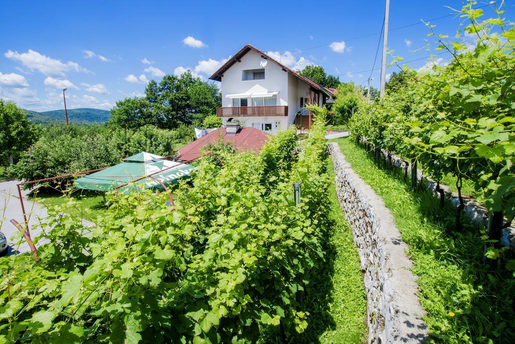 Apartment Bastaja Slunj Esterno foto